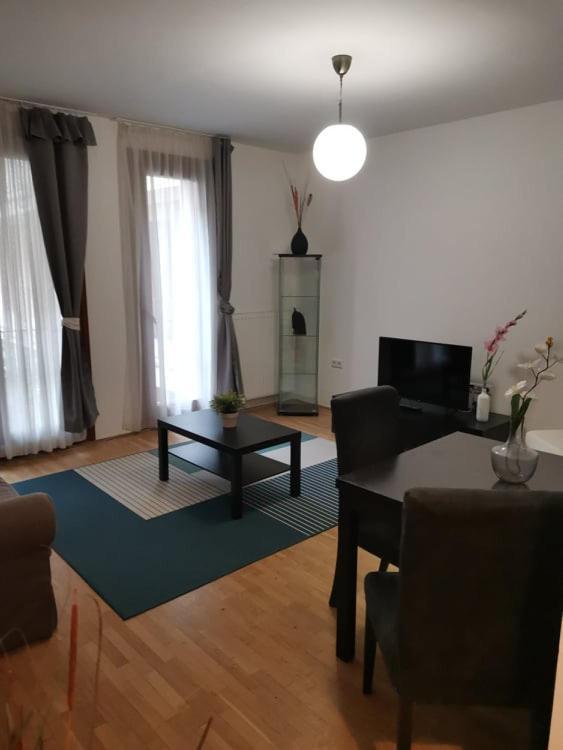 Hi Downtown Apartment K9 Budapest Eksteriør bilde